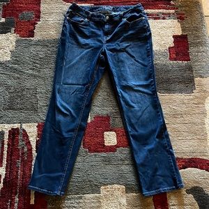 Maurice’s size 18W long, mid rise jeans.